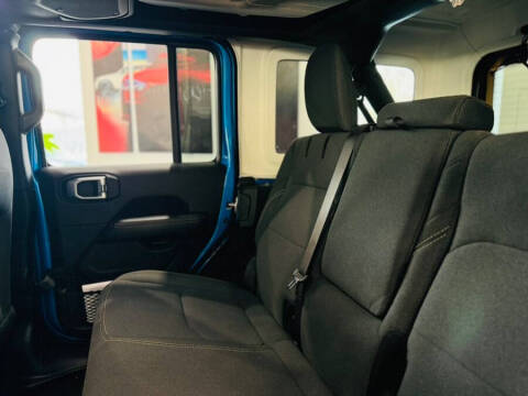 2024 Jeep Wrangler Sahara 4xe