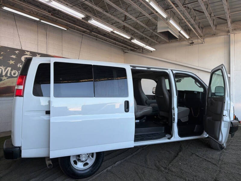 2017 Chevrolet Express LS 2500