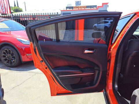 2020 Dodge Charger SXT