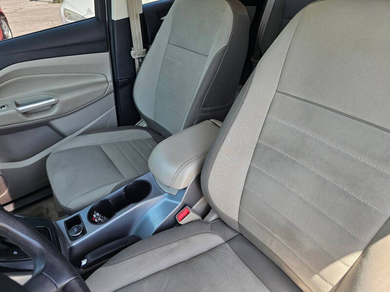 2015 Ford Escape SE