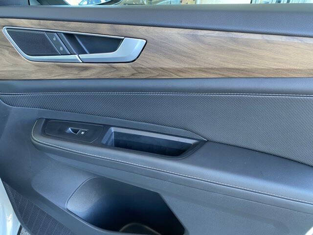 2025 Volkswagen Atlas SE 4Motion