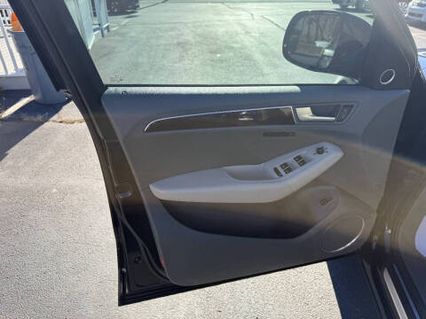 2010 Audi Q5 3.2 quattro Premium Plus