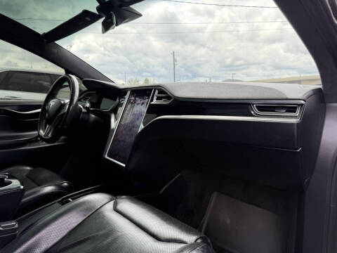 2016 Tesla Model X 75D