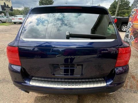 2005 Porsche Cayenne Tiptronic