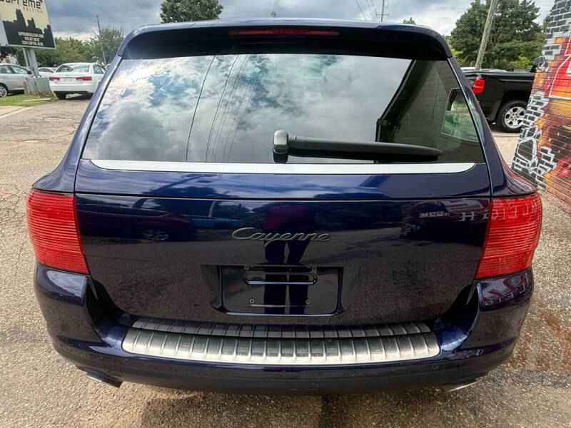 2005 Porsche Cayenne Tiptronic