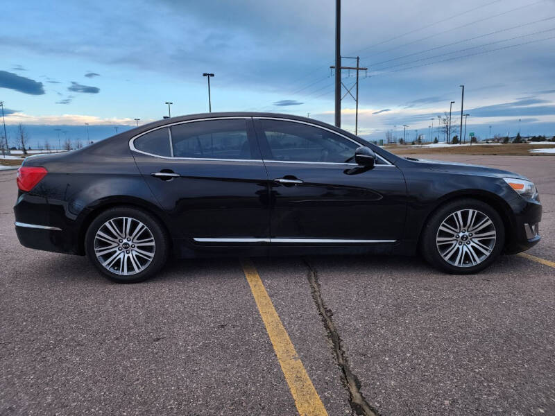 2015 Kia Cadenza for sale at Car Connection in Tea SD