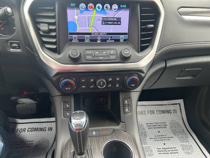 2017 GMC Acadia SLT-1
