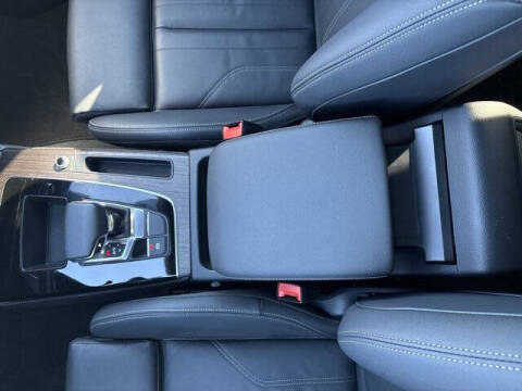 2025 Audi Q5 e quattro S line Prem Pl 55 TFSI