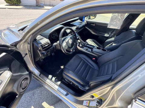 2017 Lexus IS 200t