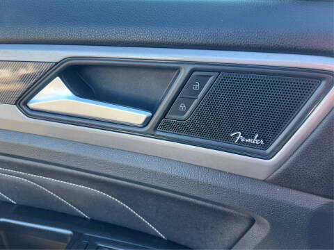 2020 Volkswagen Atlas Cross Sport V6 SEL Premium R-Line 4Motion