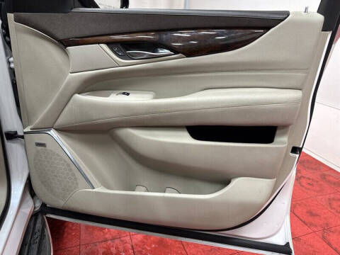 2016 Cadillac Escalade ESV Luxury Collection