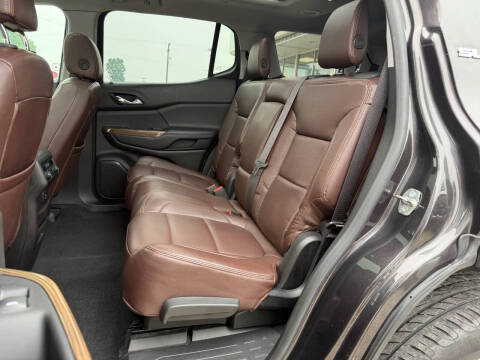 2017 GMC Acadia SLE-2