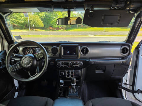 2023 Jeep Gladiator Sport S