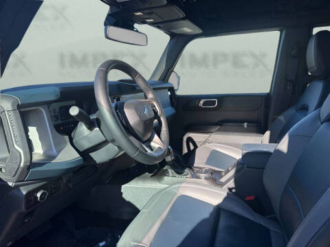 2024 Ford Bronco Outer Banks