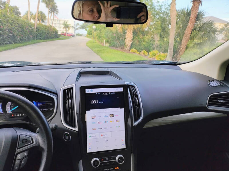 2021 Ford Edge SE