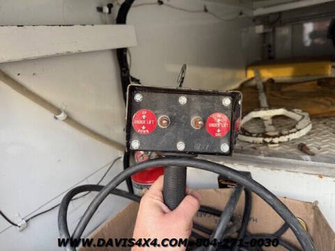 1998 Freightliner FL112