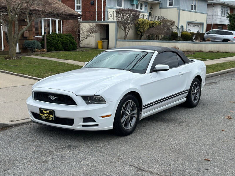 2014 Ford Mustang for sale at Reis Motors LLC in Lawrence NY