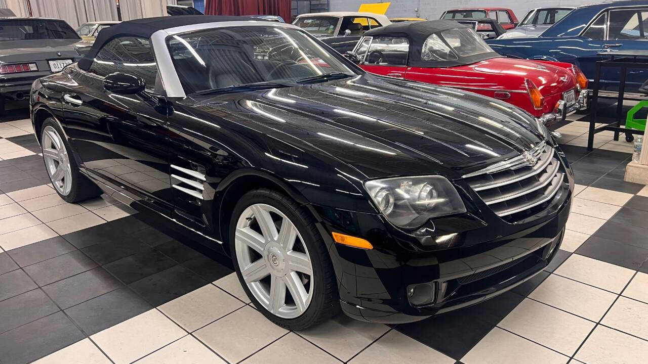 2005 Chrysler Crossfire 3
