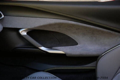 2025 Ferrari 296 GTS