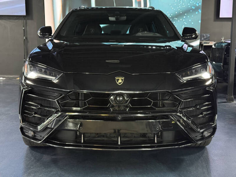 2020 Lamborghini Urus