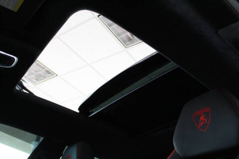 2023 Lamborghini Urus S