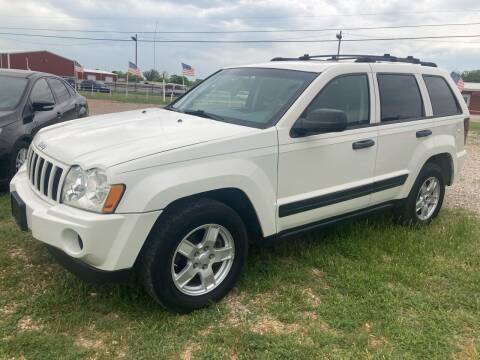 2005 Jeep Grand Cherokee for sale at Advantage Auto Sales in Wichita Falls TX