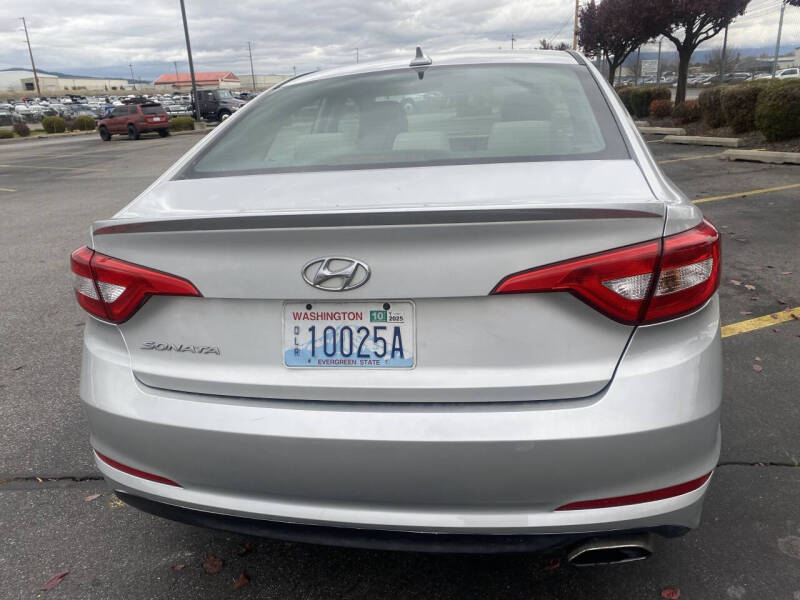 2015 Hyundai Sonata SE