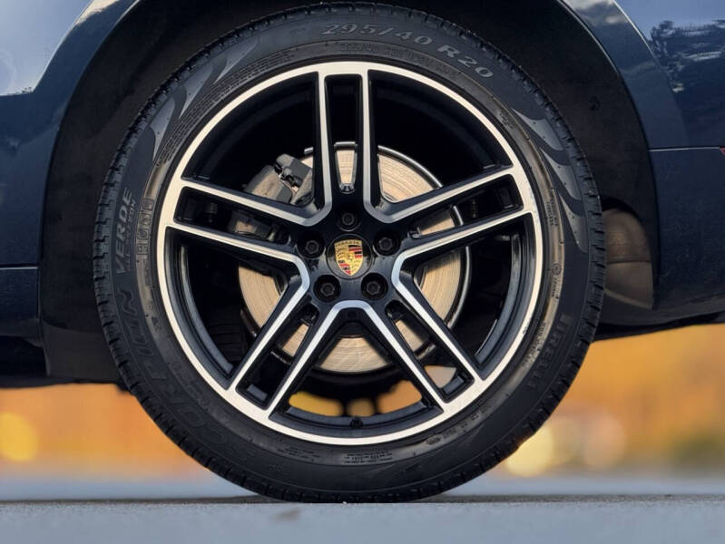 2019 Porsche Macan S