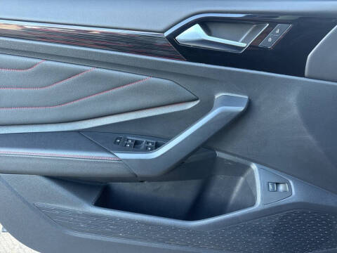 2024 Volkswagen Jetta GLI Autobahn