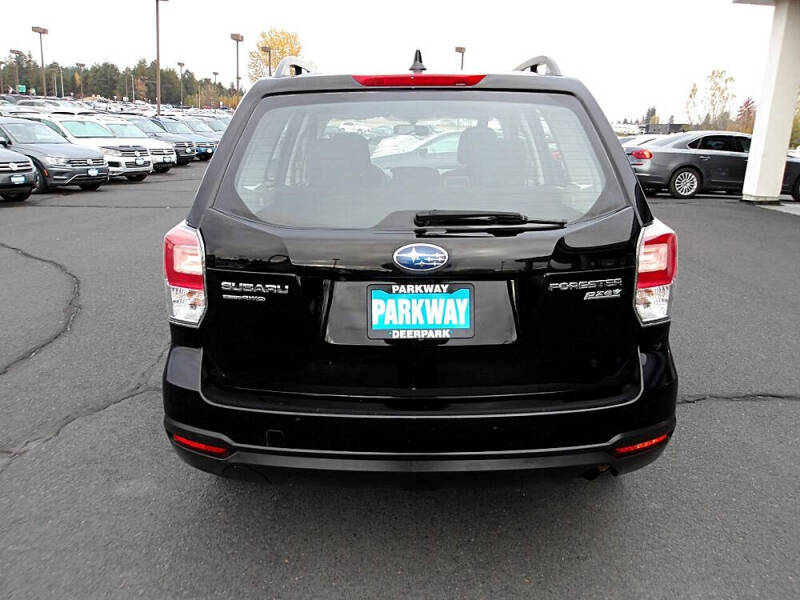 2017 Subaru Forester 2.5i