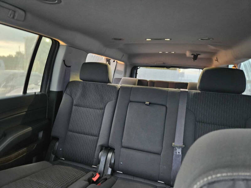 2016 Chevrolet Suburban LS