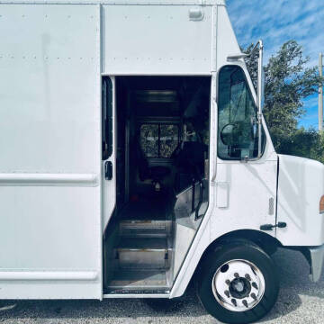 2016 Freightliner MT55 Chassis