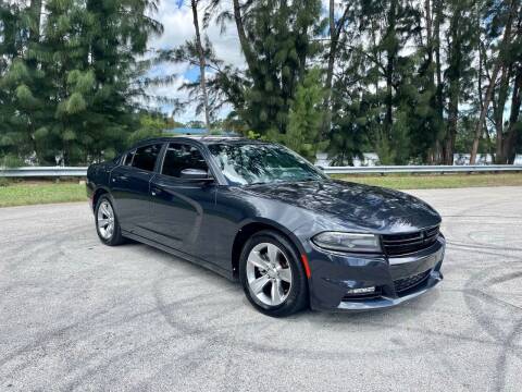 2017 Dodge Charger for sale at United Auto Center in Davie FL