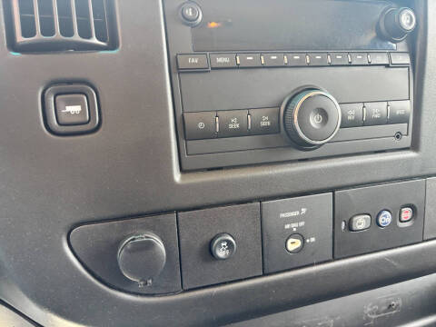 2017 Chevrolet Express LS 3500