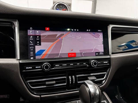 2020 Porsche Macan S