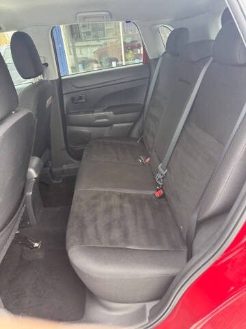 2013 Mitsubishi Outlander Sport ES