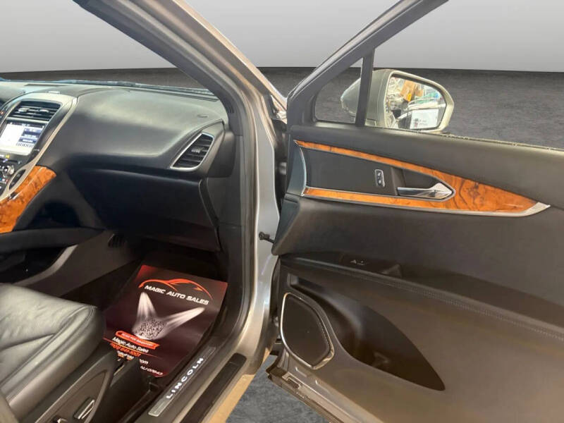 2017 Lincoln MKX Reserve