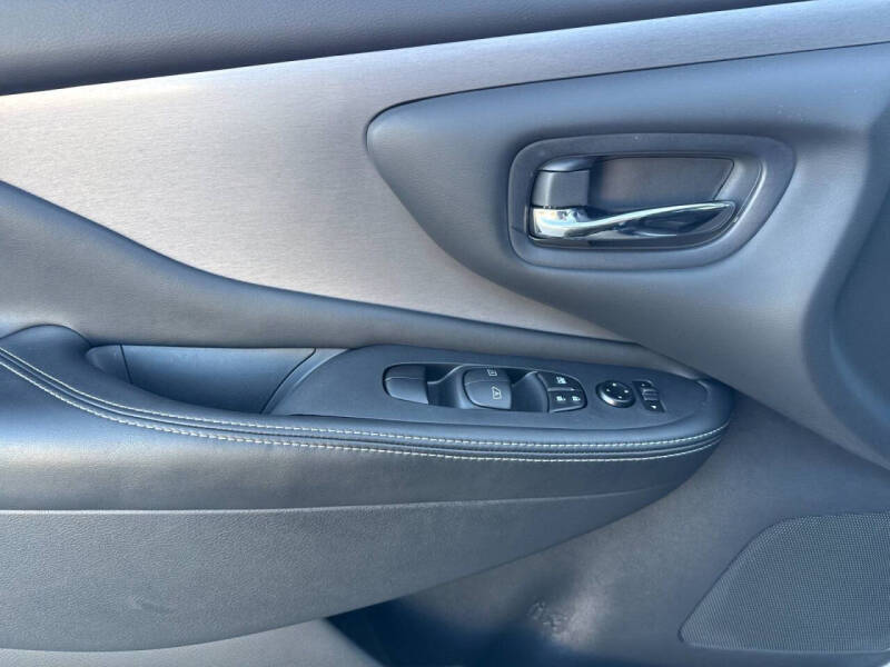 2021 Nissan Murano SV