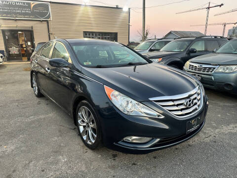 2013 Hyundai Sonata for sale at Virginia Auto Mall in Woodford VA