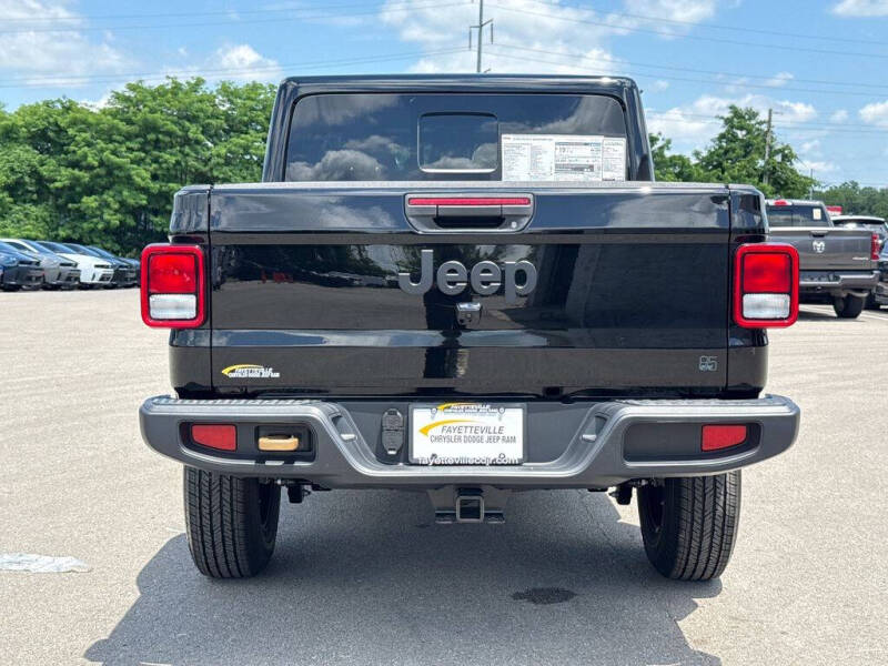 2026 Jeep Gladiator 85th Anniversary Edition