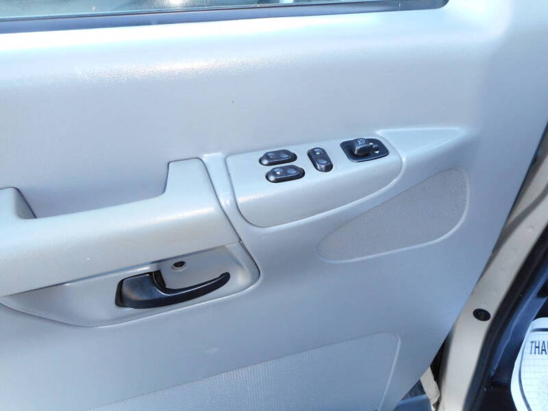 2008 Ford E-Series E-250