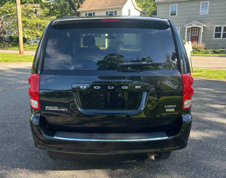 2012 Dodge Grand Caravan Crew