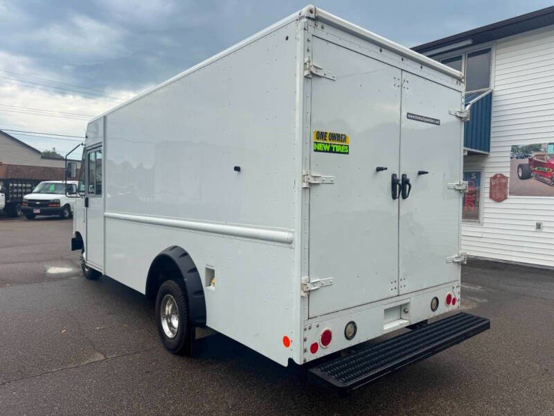 2013 Ford E-Series E-350 SD