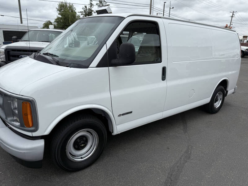 2002 Chevrolet G1500