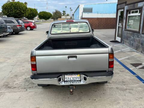 1996 Toyota Tacoma SR5