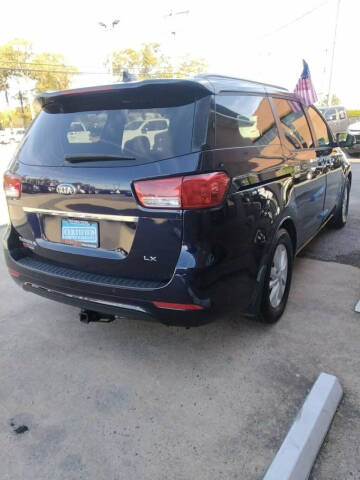 2018 Kia Sedona LX