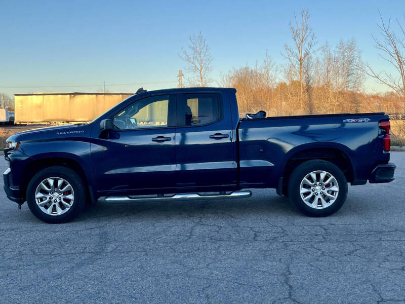 2020 Chevrolet Silverado 1500 Custom