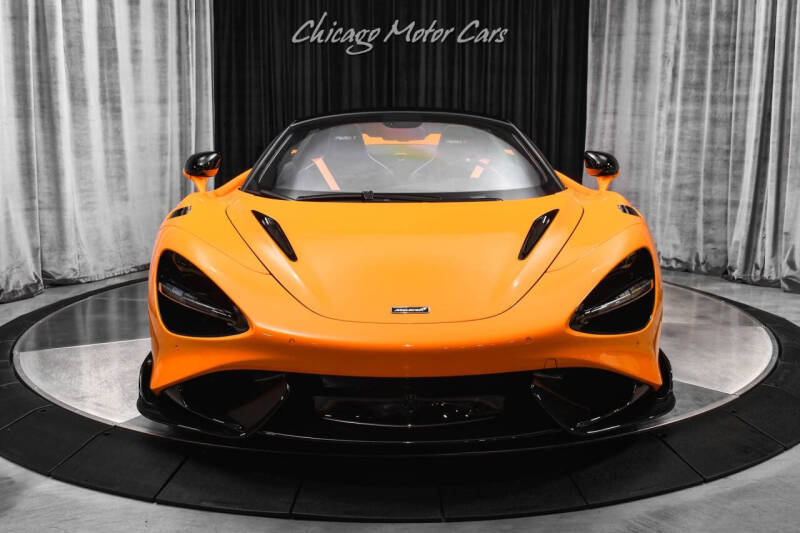 2022 McLaren 765LT Spider