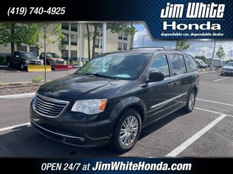 2014 Chrysler Town and Country for sale at The Credit Miracle Network Team at Jim White Honda in Maumee OH
