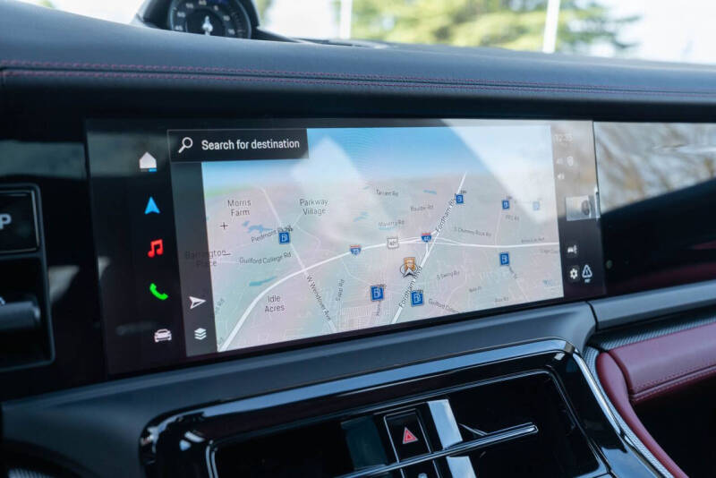 2026 Porsche Panamera 4